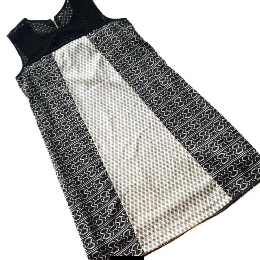 Xhilaration Mini Shift Dress - Picture 3 of 8